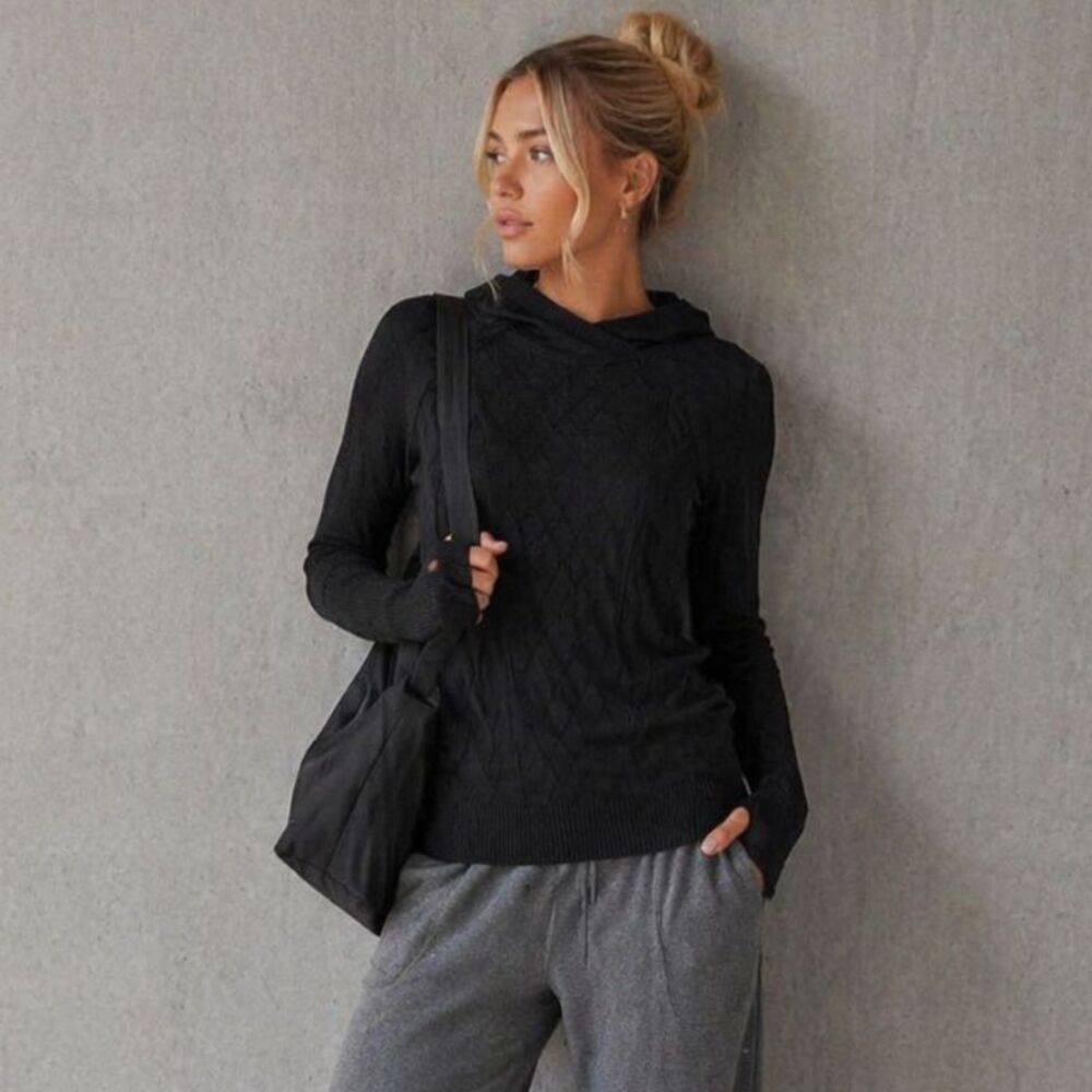 Lululemon Rest Less Hoodie Size 6 Black Cable Knit Lightweight Sweater